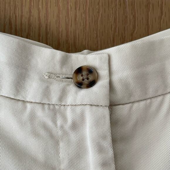 Vintage 90s Cutter & Buck Womens Shorts 8 Cream Pleated High Rise Retro Preppy - Picture 5 of 7